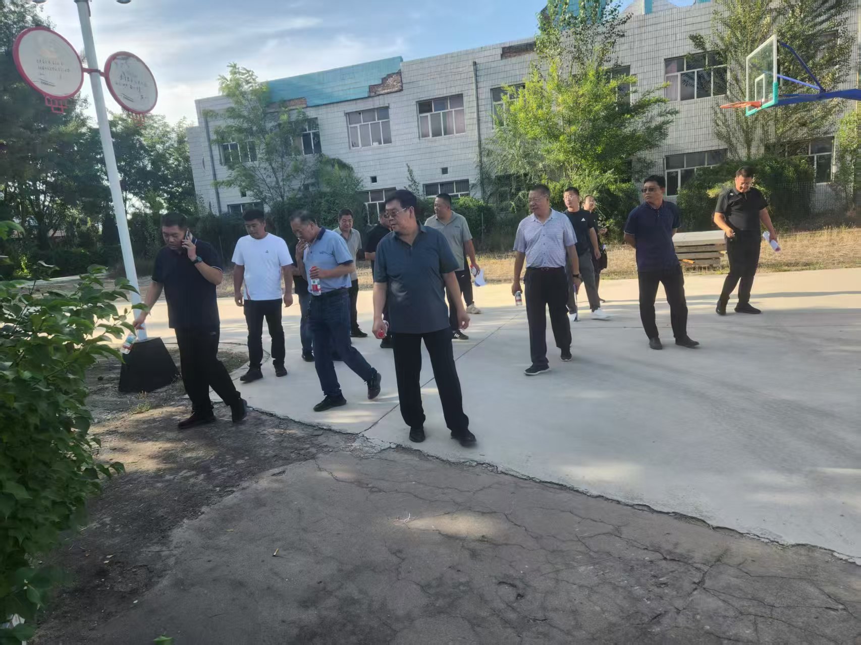 宜昌市透气型塑胶跑道混合型塑胶跑道 - 方案